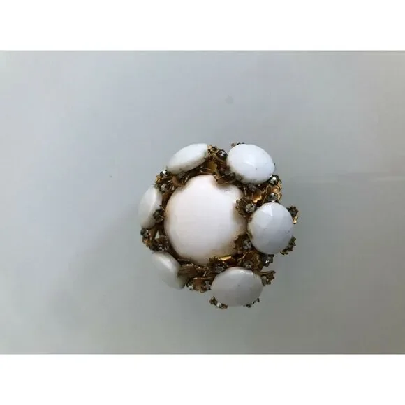 Vintage Miriam Haskell Pin‎ White Faceted Stones Rhinestones Gold Tone Metal - Picture 4 of 6